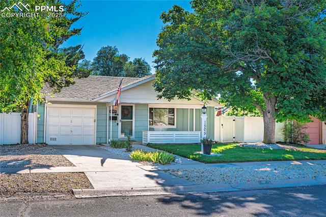 1505 Holmes Drive