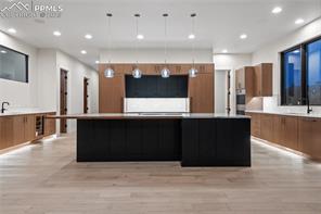3685 Hill Circle