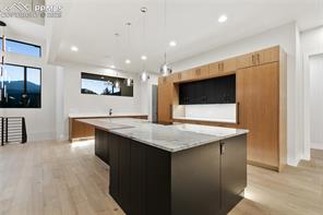3685 Hill Circle