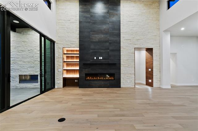 3685 Hill Circle