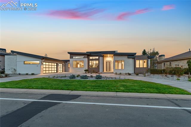 3685 Hill Circle