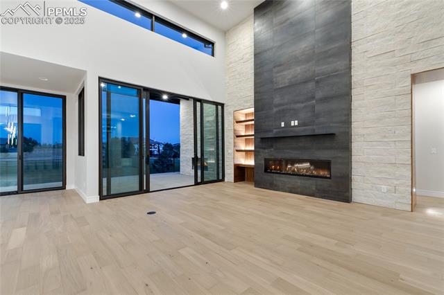 3685 Hill Circle