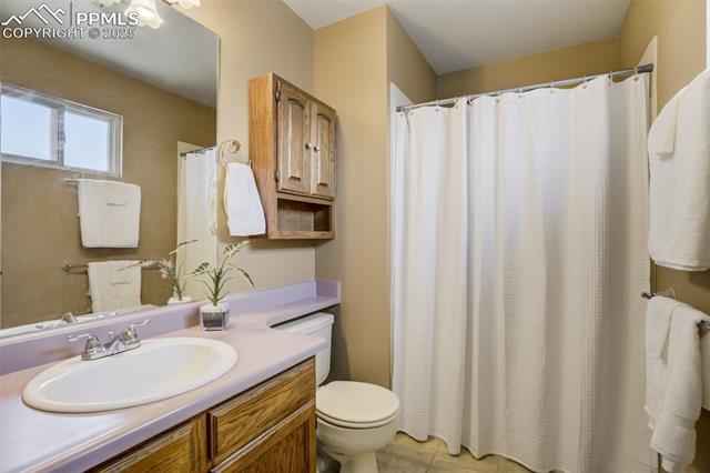 6410 Fall River Drive