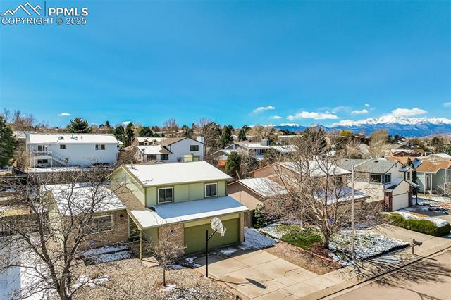 6410 Fall River Drive