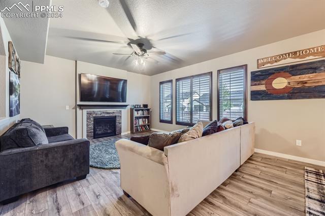 3094 Golden Meadow Way