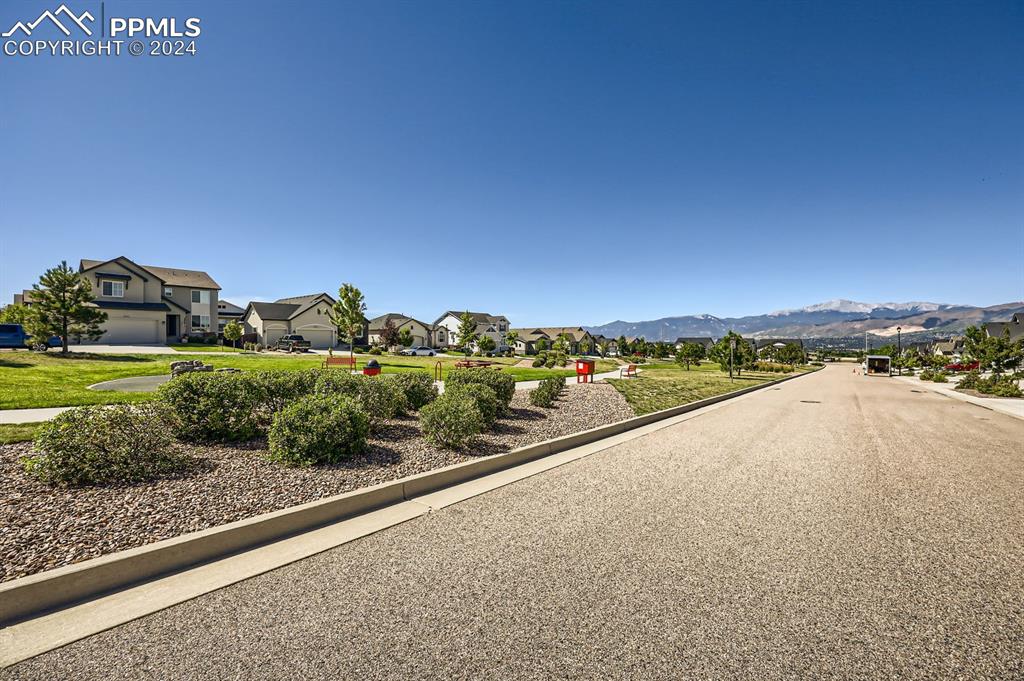 3094 Golden Meadow Way