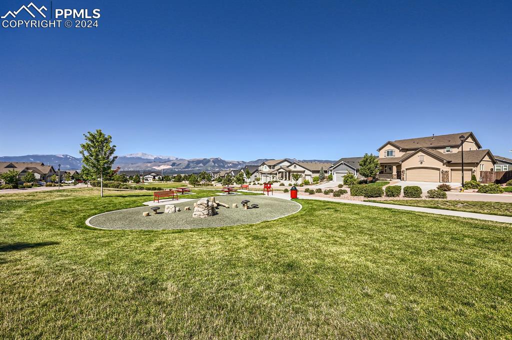 3094 Golden Meadow Way