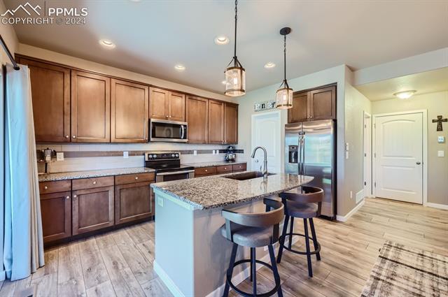 3094 Golden Meadow Way