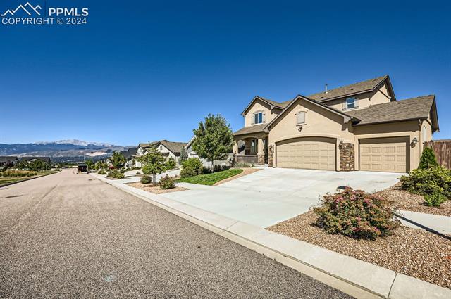 3094 Golden Meadow Way