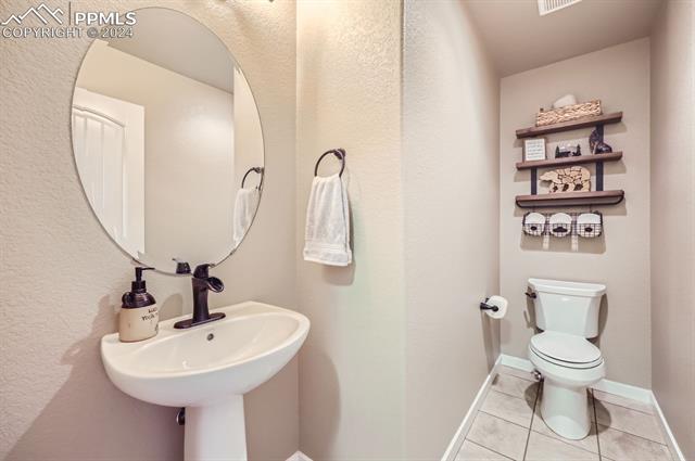 3094 Golden Meadow Way