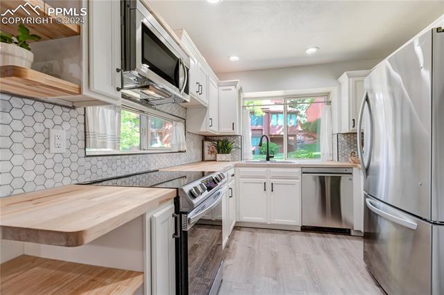 4762 Daybreak Circle