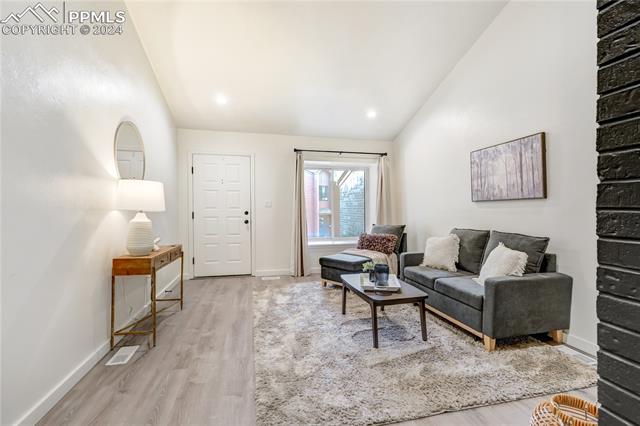 4762 Daybreak Circle