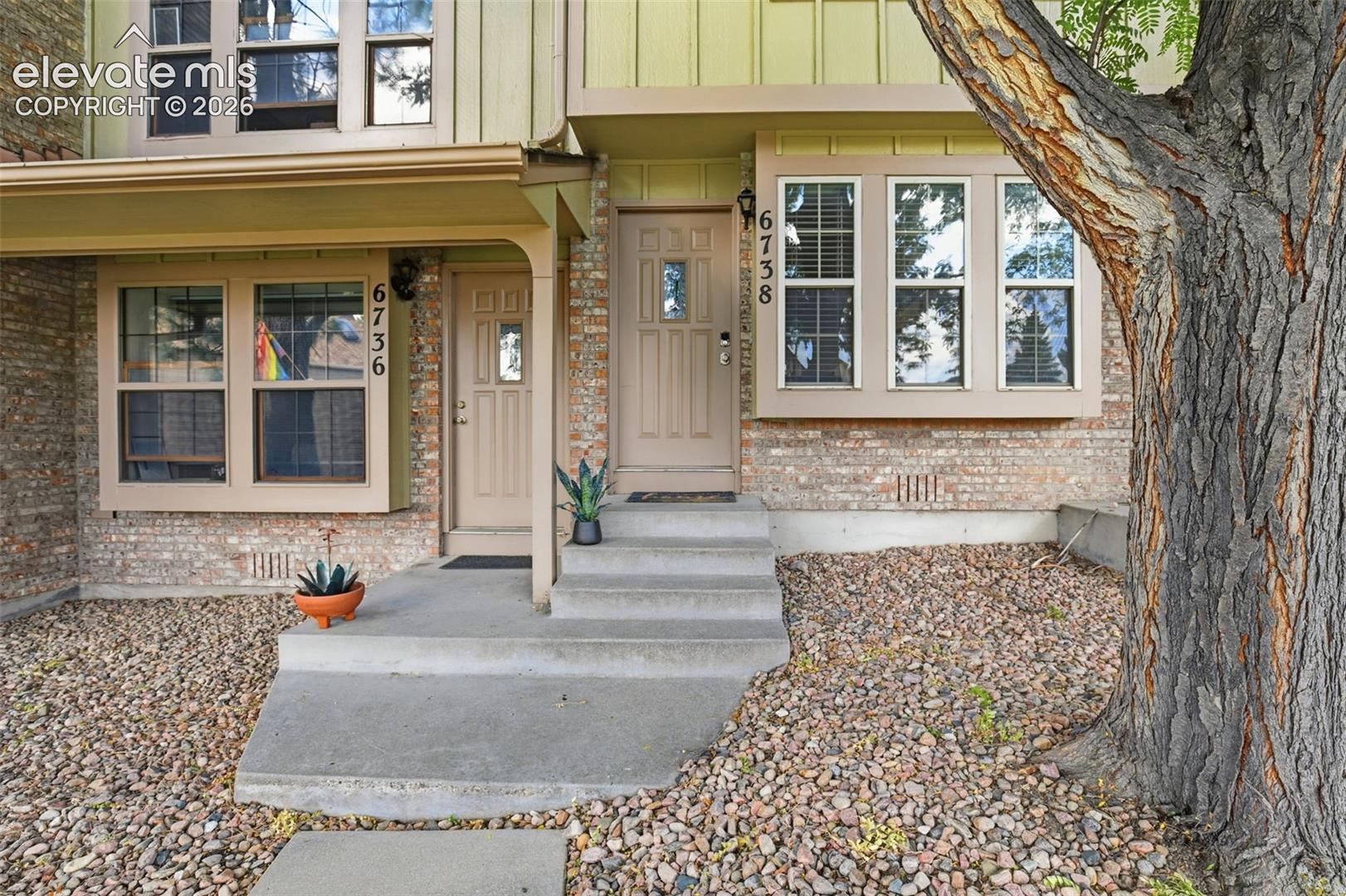 6738 Overland Drive