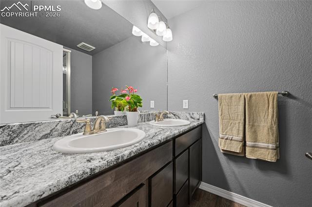 365 W Buttercup Way