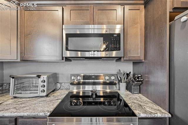 365 W Buttercup Way