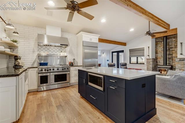 2424 N Nevada Avenue