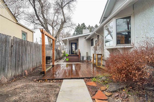 2424 N Nevada Avenue