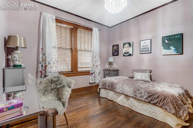 2424 N Nevada Avenue