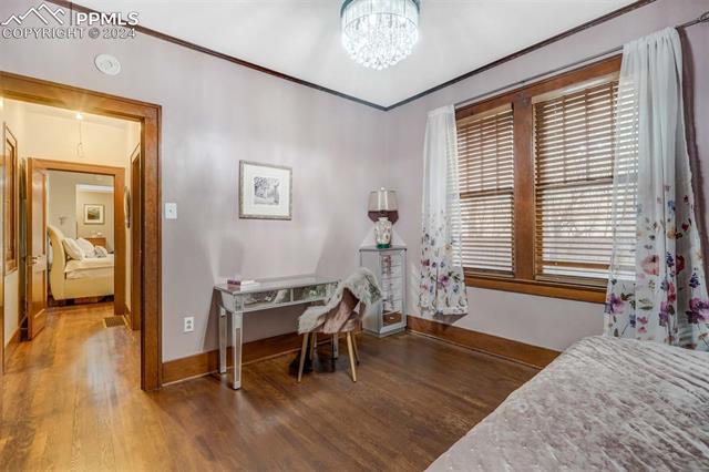 2424 N Nevada Avenue