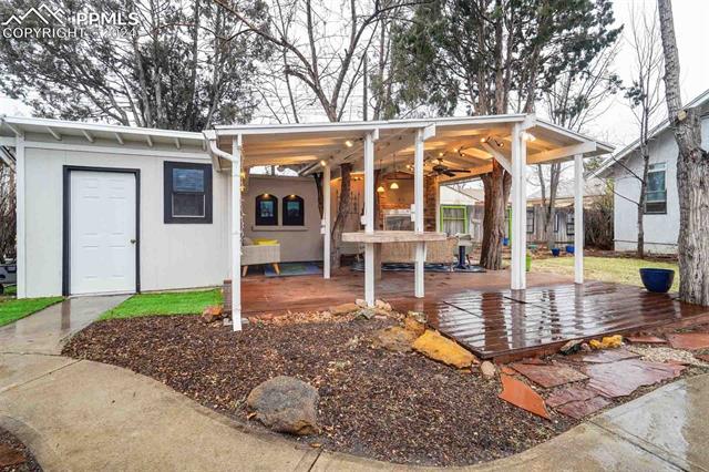 2424 N Nevada Avenue