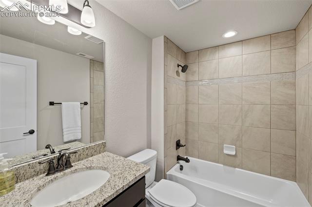 10406 Beckham Street