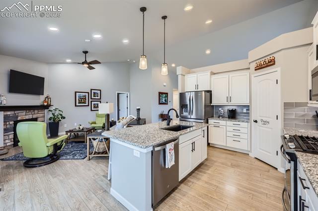1798 Summerglow Lane