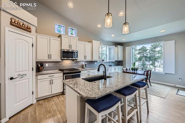 1798 Summerglow Lane