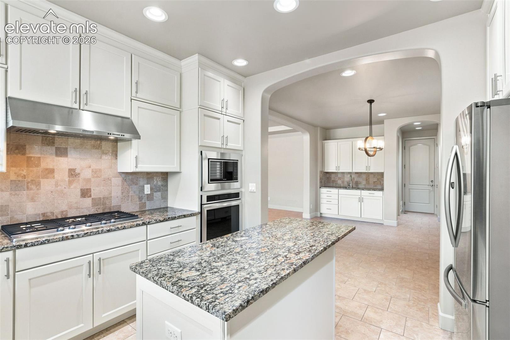 3424 Signature Golf Point