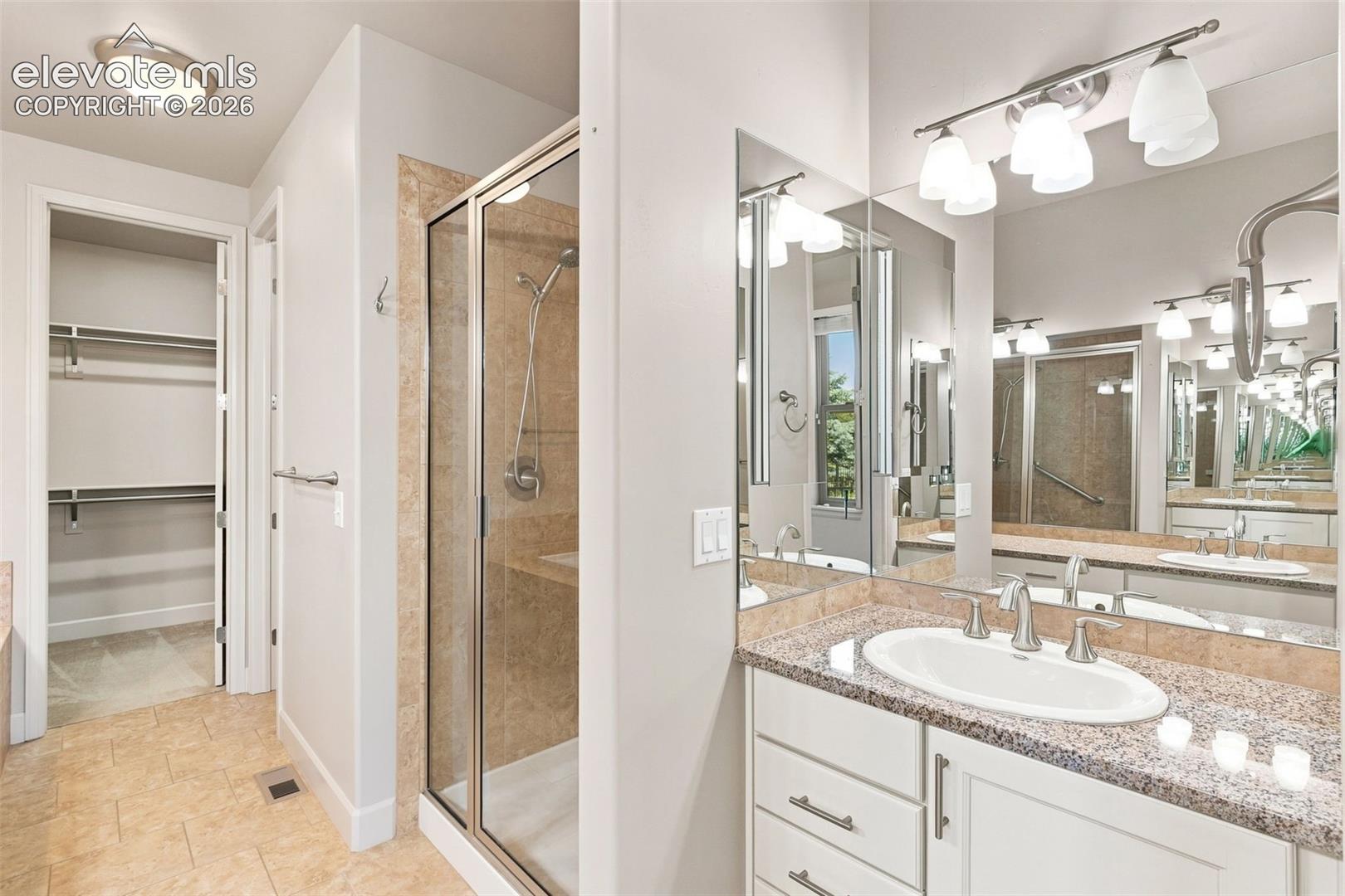 3424 Signature Golf Point