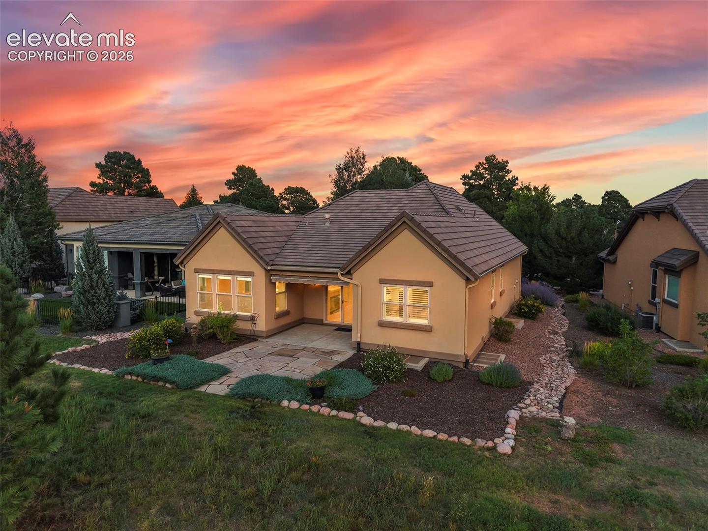 3424 Signature Golf Point