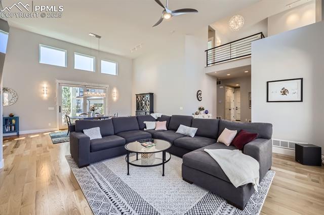 3097 Treeline View
