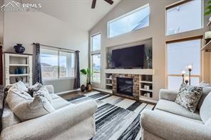 10549 Kelowna View