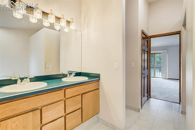 2525 County Line Road