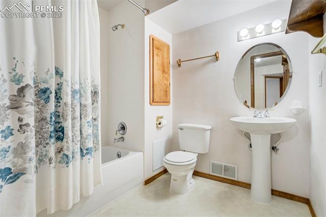 2525 County Line Road