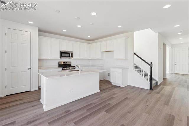 10045 Country Manor Drive