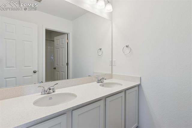 10045 Country Manor Drive