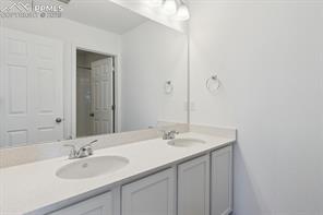 10045 Country Manor Drive