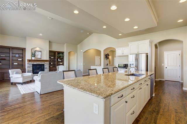 15656 Transcontinental Drive