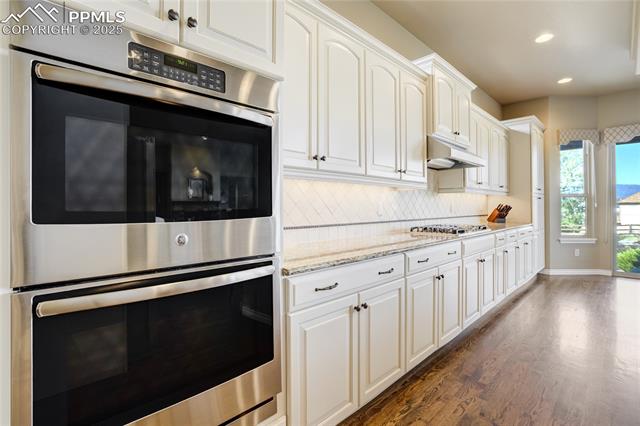 15656 Transcontinental Drive