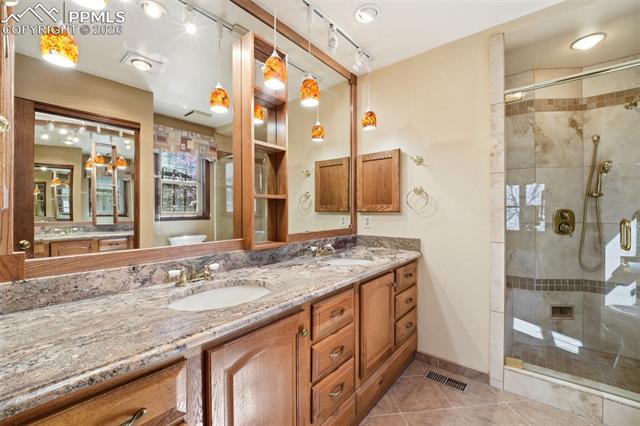 2834 Tenderfoot Hill Street