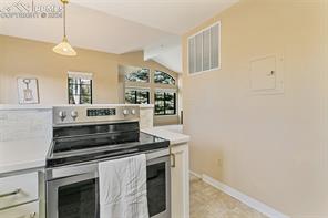 2187 Denton Grove 203