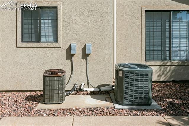 2187 Denton Grove 203