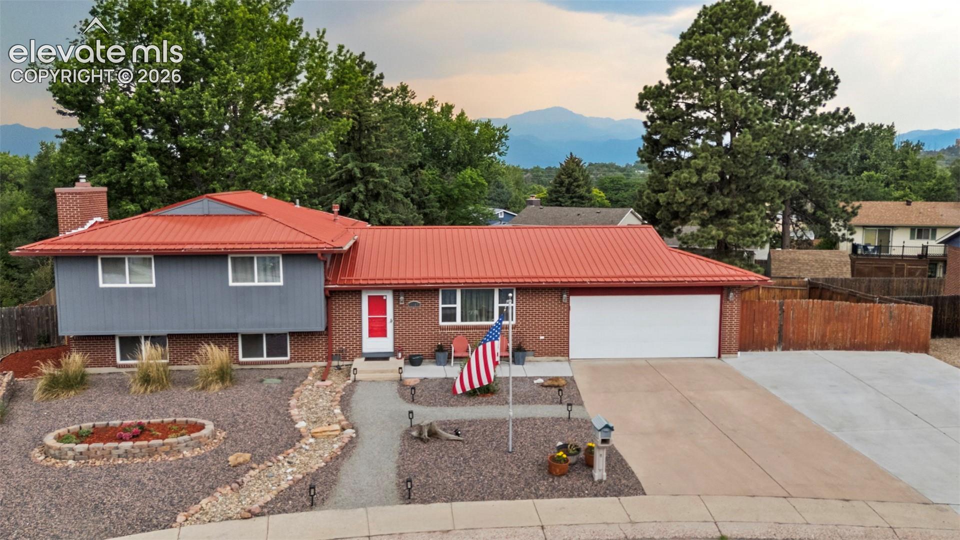 2110 Greenwich Circle