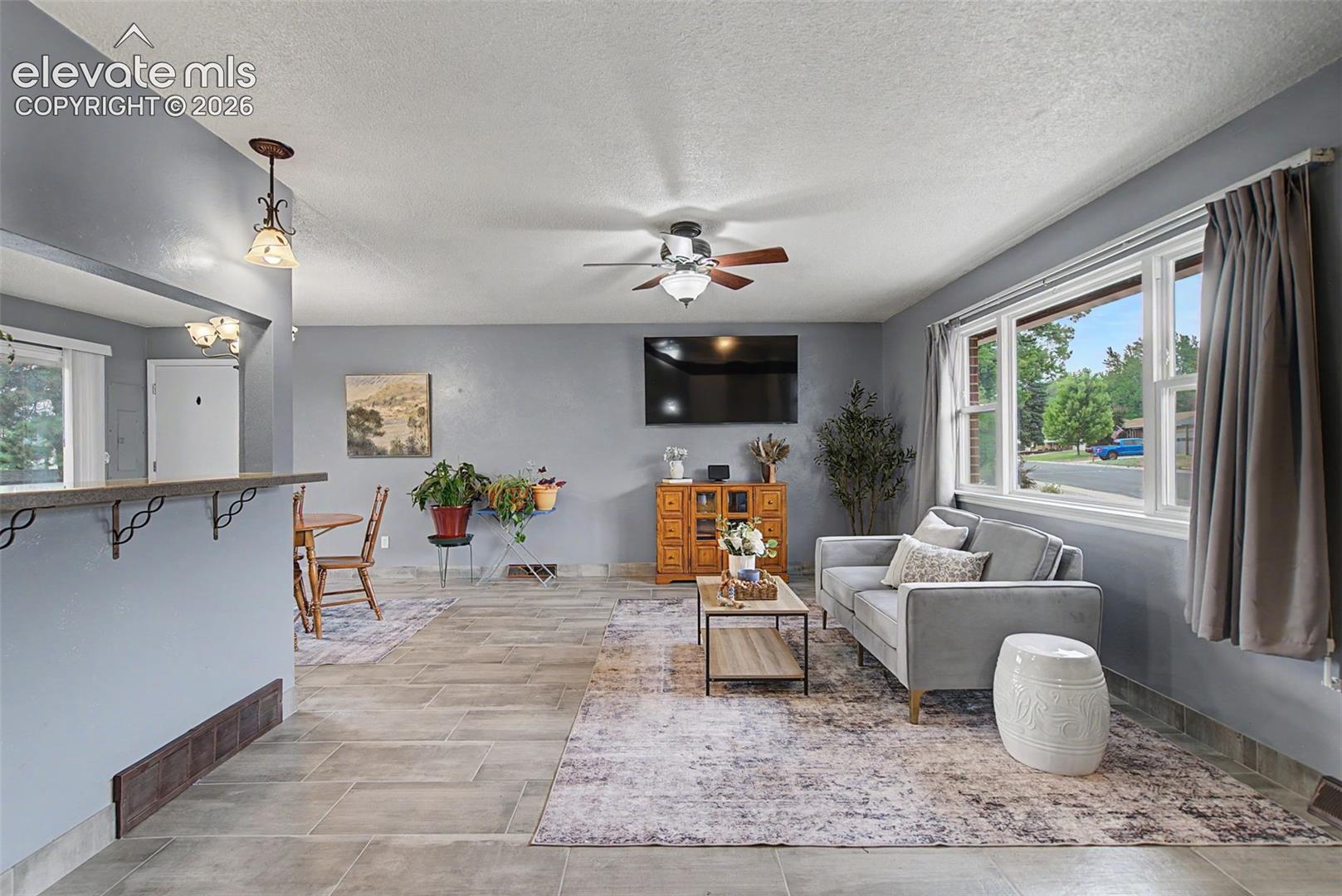 2110 Greenwich Circle