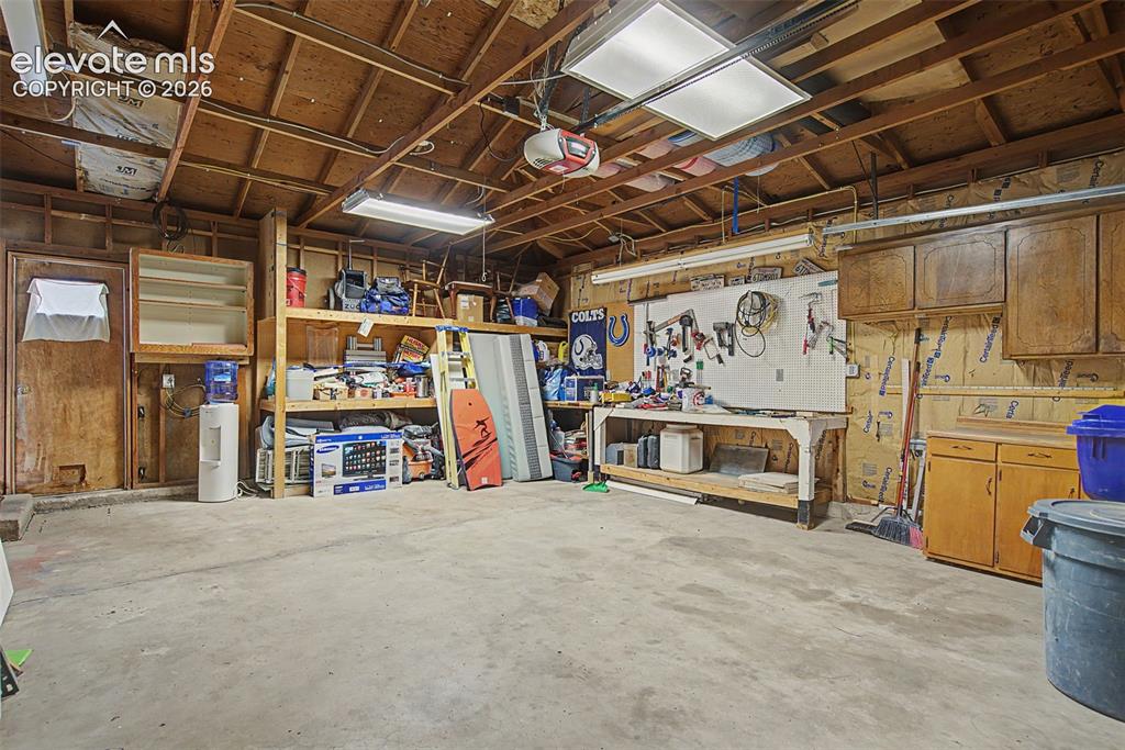 2110 Greenwich Circle
