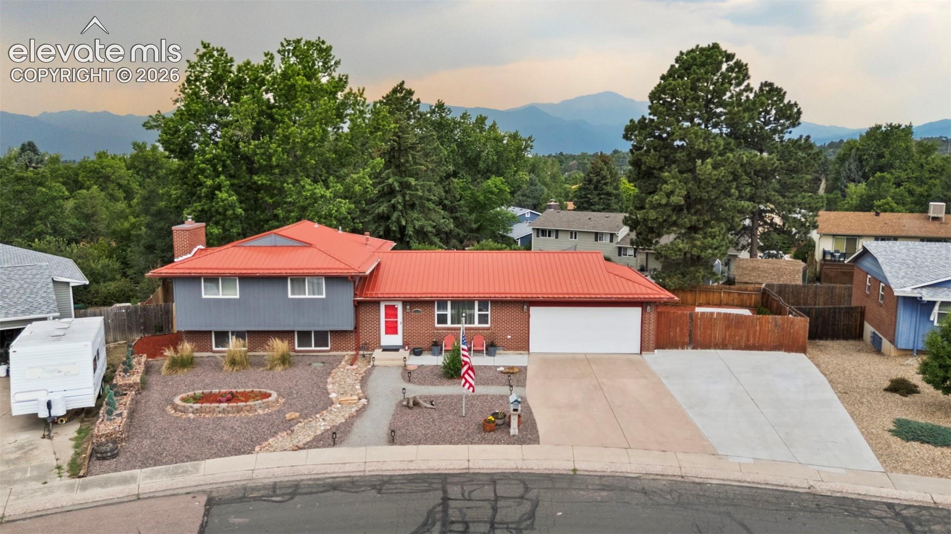 2110 Greenwich Circle