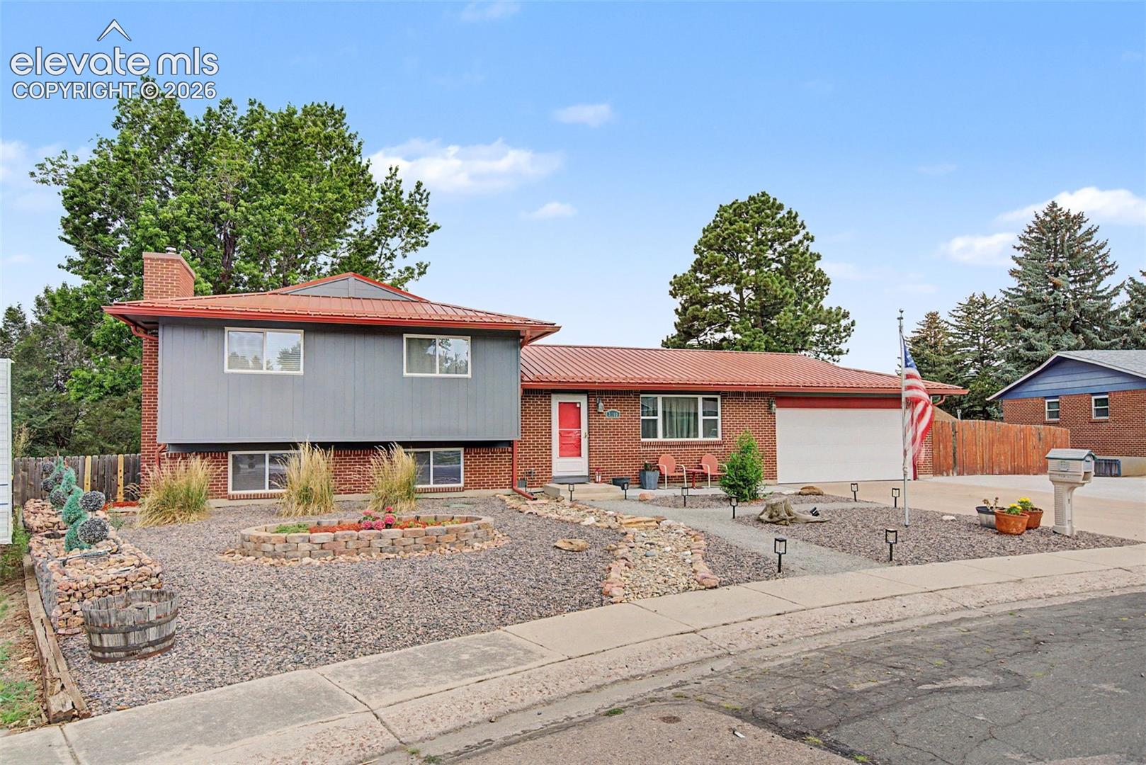 2110 Greenwich Circle