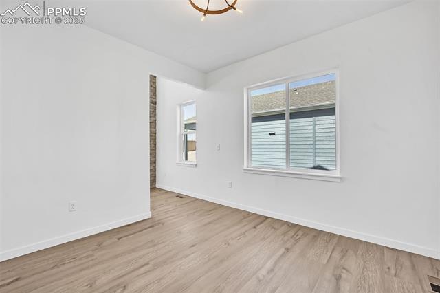 8542 Noreen Falls Drive