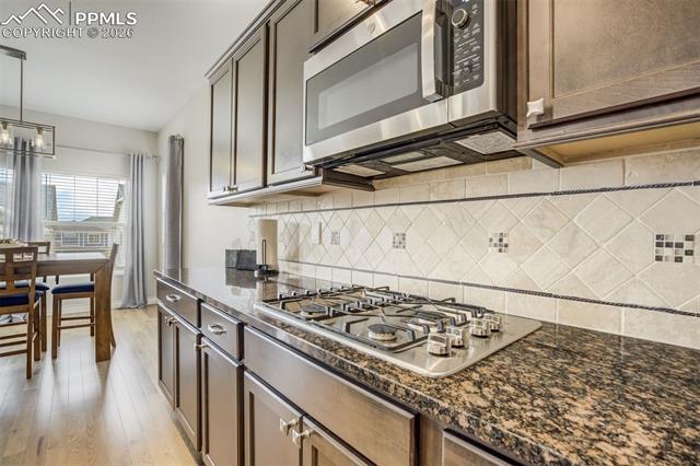 6898 Sedgerock Lane