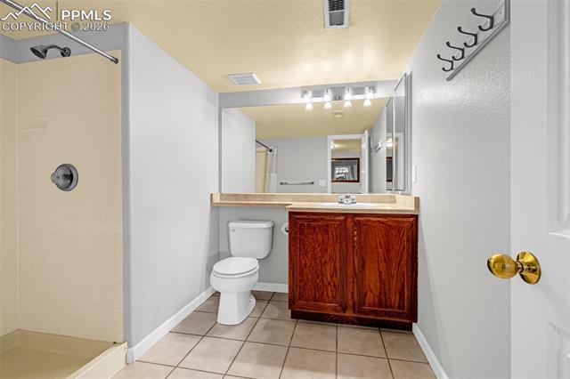 7460 Waterside Drive
